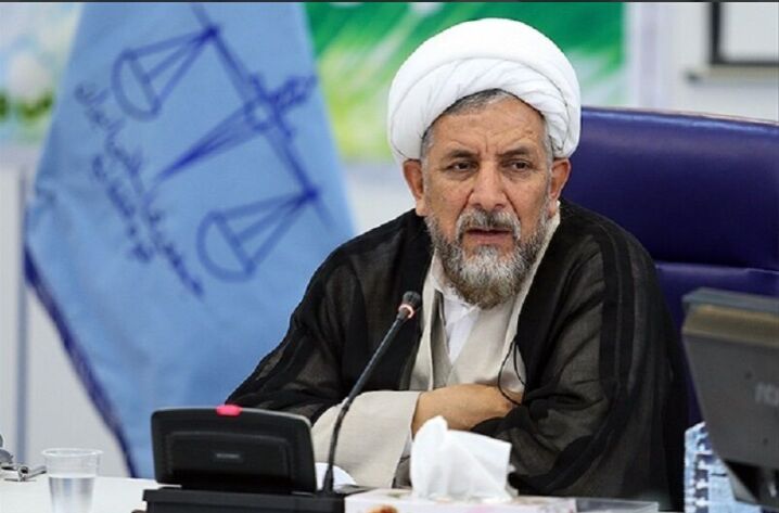 معاون حقوقی قوه قضاییه: کانون‌های وکلا به قانون عمل کنند