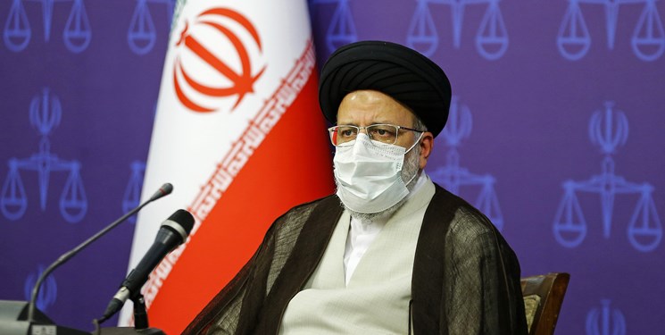 رئیسی: در دستگاه قضا همه باید خود را مسؤول تحقق سند تحول بدانند
