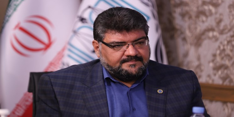 فرقی بین وکلای مرکز و کانون وکلا وجود ندارد