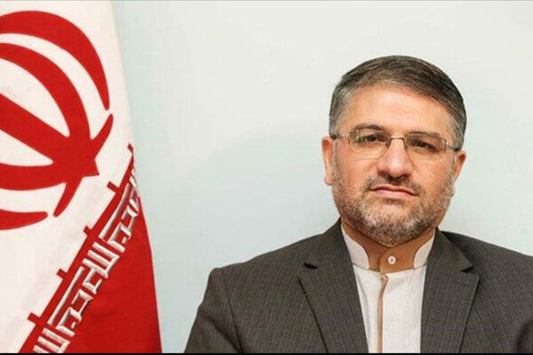 رئیس سازمان پزشکی قانونی: خدمت خالصانه به مردم بهترین راه مبارزه با دشمنان نظام است