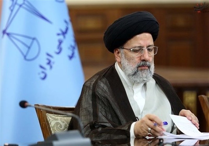 همه اقدامات قوه قضائیه برای مقابله با کرونا در زندان‌ها؛ اعطای مرخصی به ۷۰ هزار نفر
