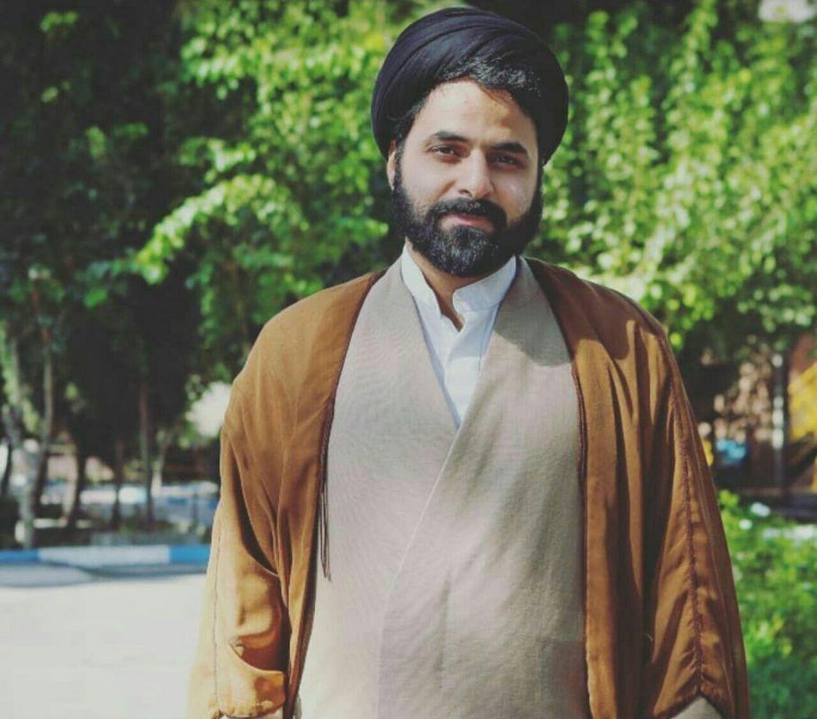 یک مقام قضایی: "صدرالساداتی" خلع لباس دائم نشده است