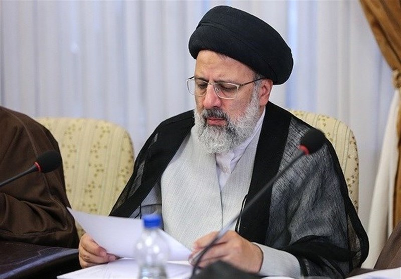 درخواست بسیج دانشجویی از آیت‌الله رئیسی برای افزایش وکیل در کشور