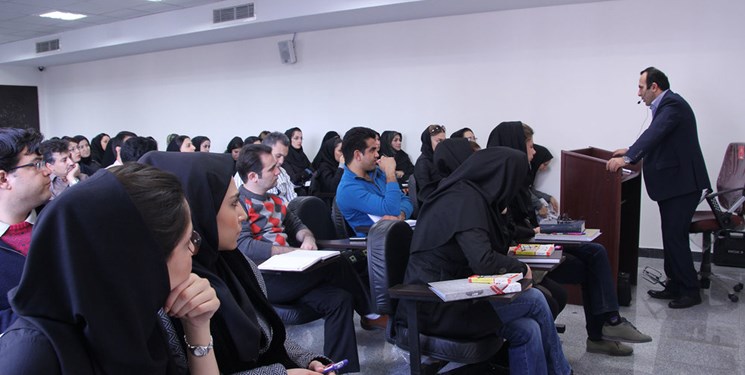 داستان/کنار هم زندگی می کنیم