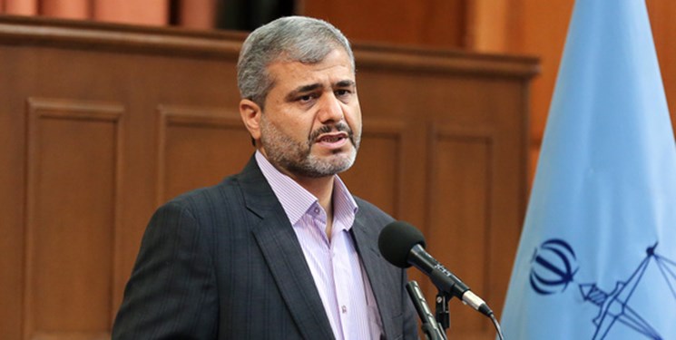 برخورد با توزیع‌کنندگان مشروبات الکلی و گردانندگان خانه‌های تیمی