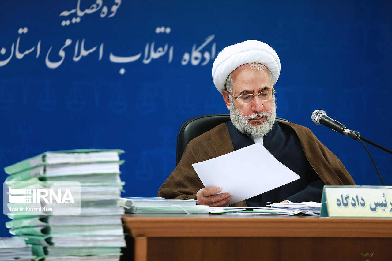 قاضی دادگاه اخلالگران ارزی:  مدیران برخی بانک‌ها به گفته متهمان با آنها همکاری داشتند