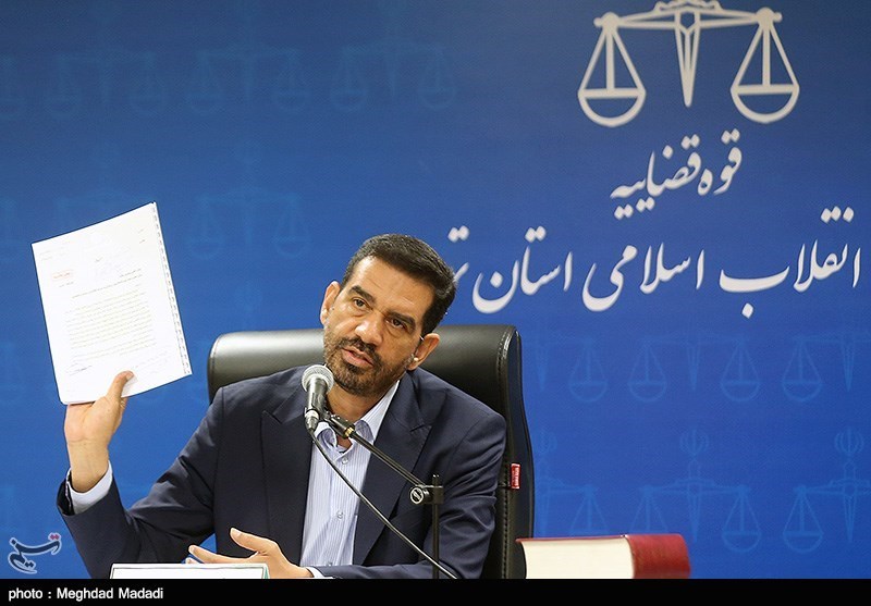 متهم دادگاه تخلفات ارزی: هیچ گونه تسهیلات ریالی و ارزی نگرفته‌ام