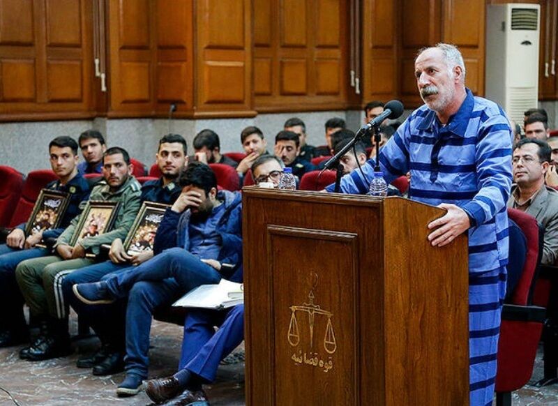 محمد ثلاث محاکمه شد