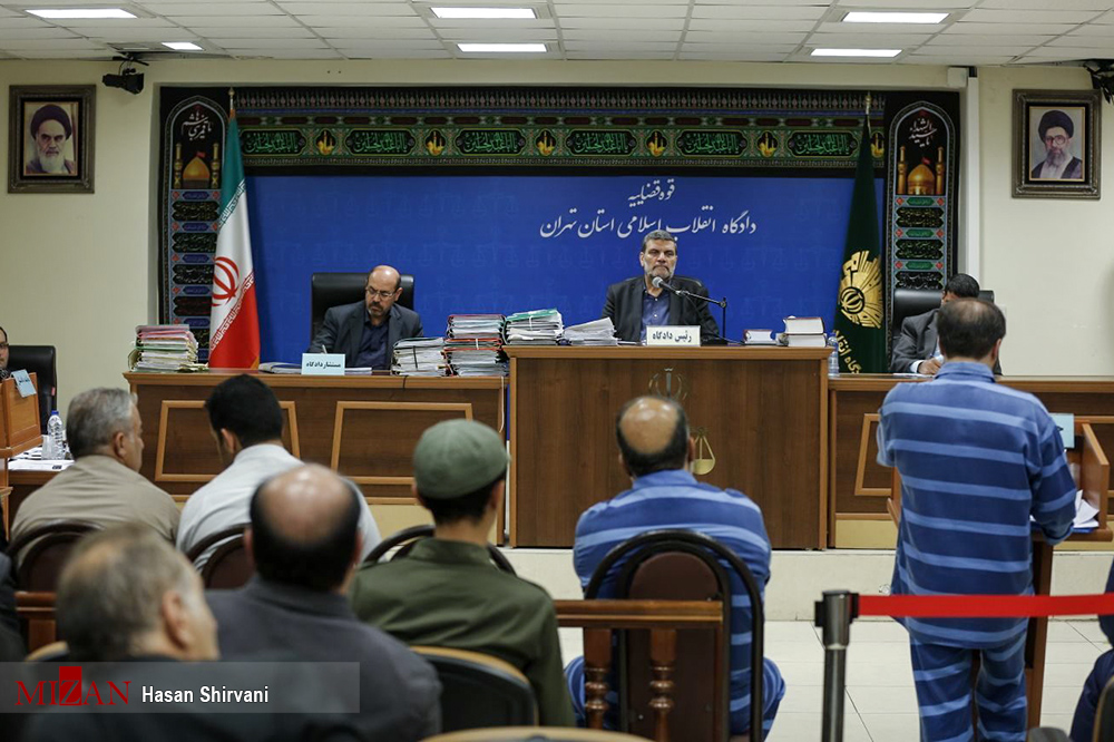 سومین جلسه رسیدگی به پرونده موسسه غیرمجاز حافظ و شرکت کشاورزی خوشه طلایی مهر ماندگار