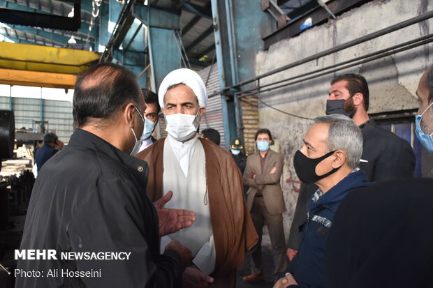 حجت‌الاسلام درویشیان در جمع خبرنگاران: نرخ بیکاری در لرستان خیلی بالاست