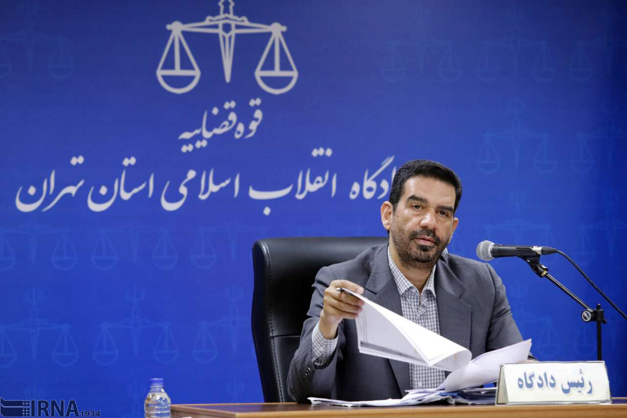 قاضی پرونده پتروشیمی لرستان: متهمان پرونده پتروشیمی لرستان در نظام اقتصادی اخلال کرده اند