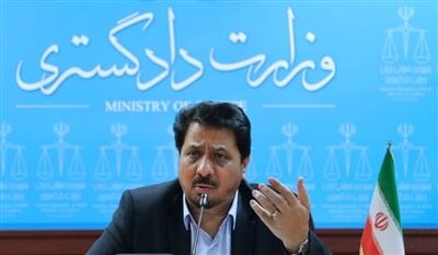 نزدن ماسک و رعایت نکردن فاصله اجتماعی در محل کار تخلف اداری است
