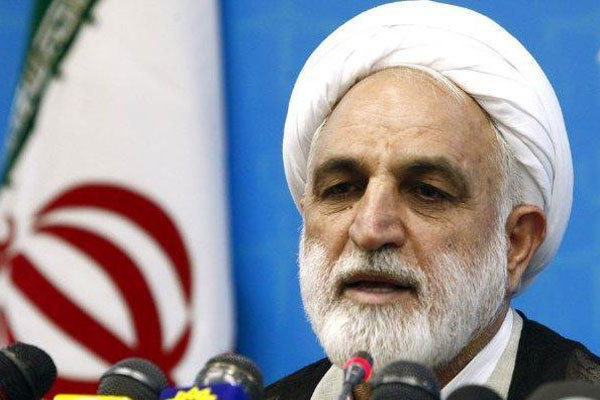 معاون اول قوه قضاییه عنوان کرد:  ۶۰ تن طلا در بازار ریختند و عده ای خاص با دریافت وام آن را خریدند