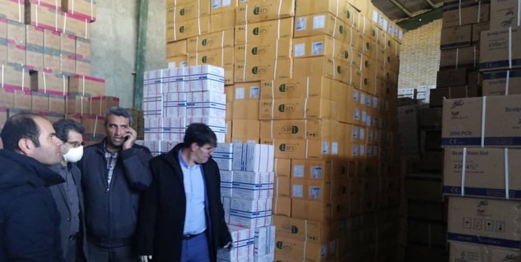 کشف انبار دپوی ۳۰ میلیون دستکش در شهر ری