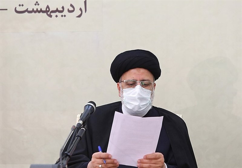 رئیسی: دادگستری با مردان قلدری که نسبت به همسر خود بی‌تعهدند برخود کند