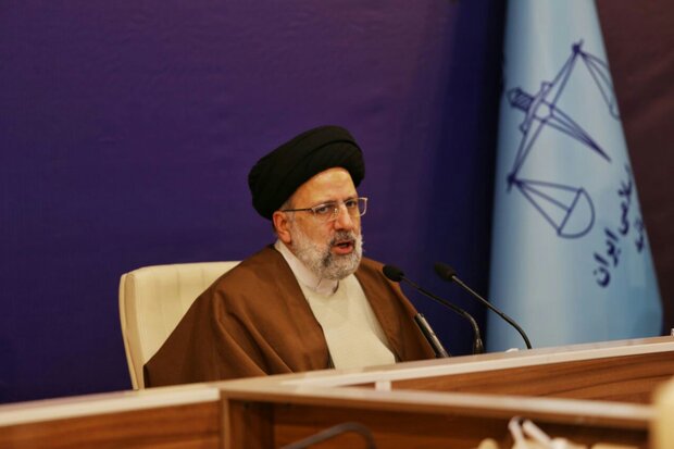 رئیس قوه قضائیه: پیگیری پرونده ترورشهید سلیمانی را تامجازات همه آمران رهانمی کنیم