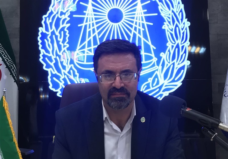 تهدید رئیس کانون وکلای مرکز: وکالت را کسب و کار بدانند شکایت می‌کنیم