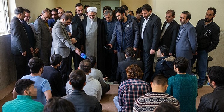 ملاقات در زندان فشافویه/ بازداشتی ها به دادستان کل کشور چه گفتند