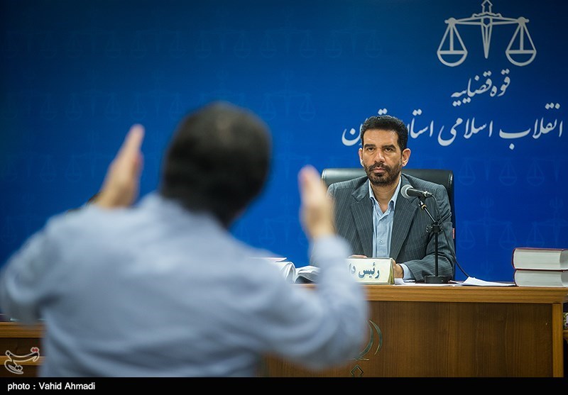 یک پزشک عمومی متهم ردیف اول پرونده احتکار اقلام بهداشتی/قاضی: سرگردانی مردم را ندیدید؟