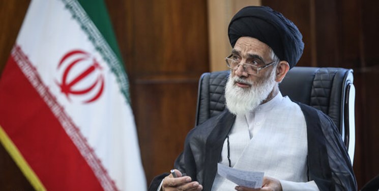 ساماندهی زندانیان برای تولید ماسک و دستکش