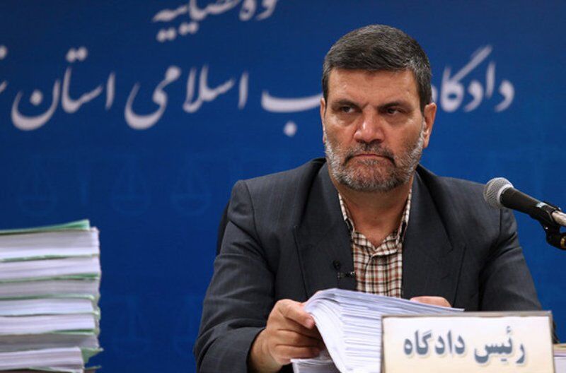 قاضی صلواتی:  دادگاه موسسه حافظ و شرکت خوشه طلایی فردا برگزار می‌شود