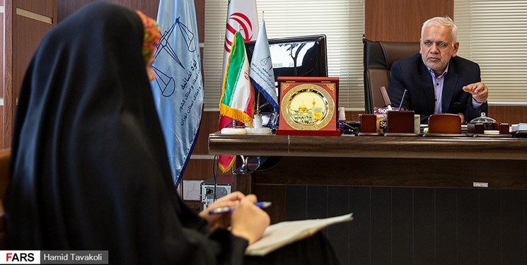 توبیخ و انفصال از خدمت ۸۸ نفر از سردفترداران/ ممنوع‌الخروجی ۲۳۰۰ نفر از بدهکاران مهریه