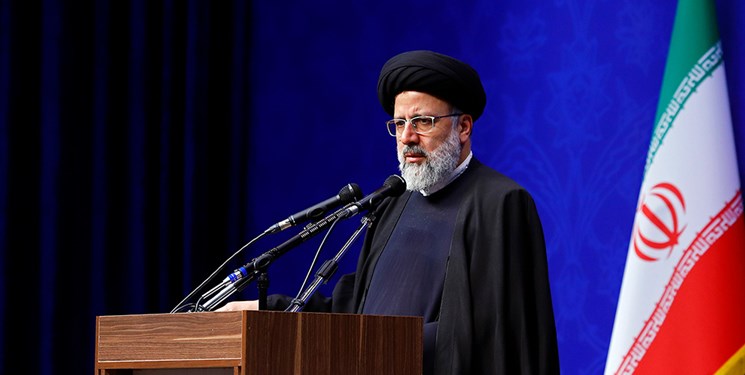 آیت‌الله رئیسی: دادستان ها و قضات مراقبت کنند جامعه به کروناهای مجرمانه مبتلا نشود